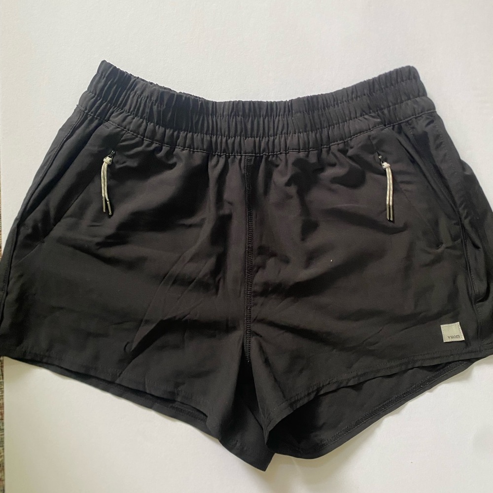 Vuori Black Women's Athletic Shorts